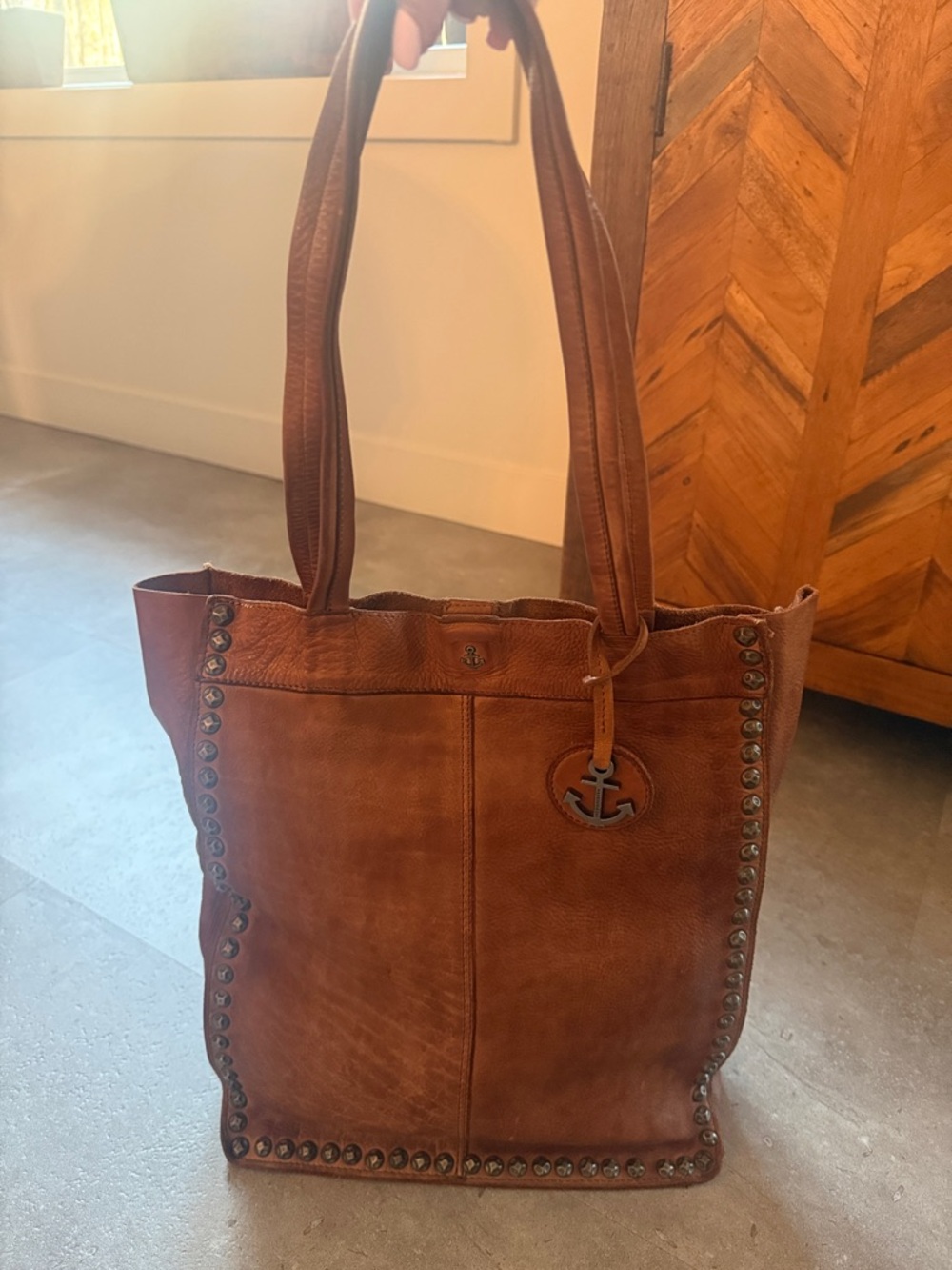 Barbour 2nd Stud-Trim Genuine Leather Tote in Rich Chestnut Brown - Picture 2 of 13
